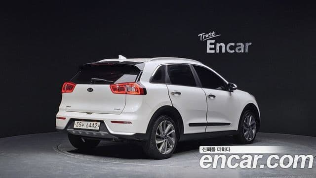 Kia Niro Prestige, 2018 2