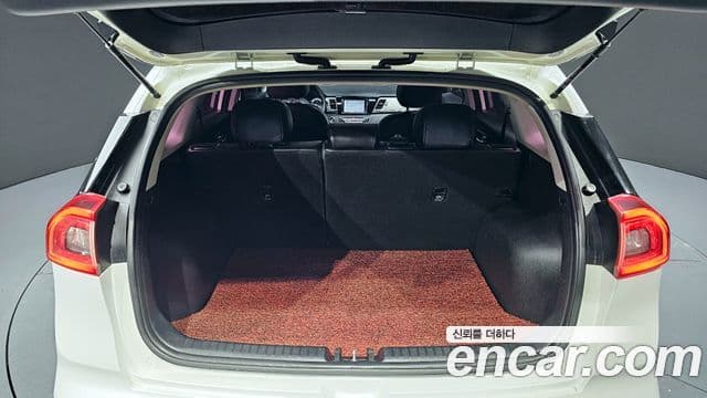 Kia Niro Prestige, 2018 20