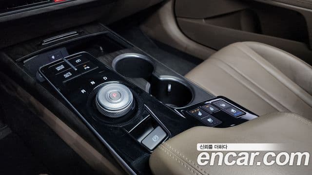 Kia K8 гибрид Noblesse, 2022 9