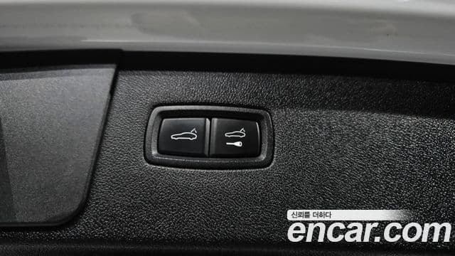 Porsche Cayenne (PO536), 2019 20