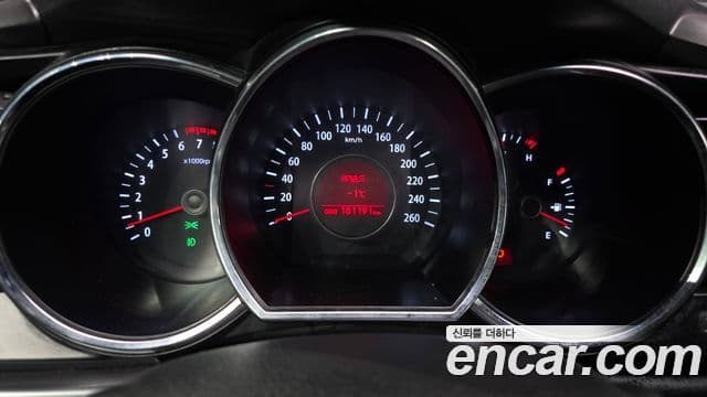 Kia K5 LPI Deluxe, 2012 8