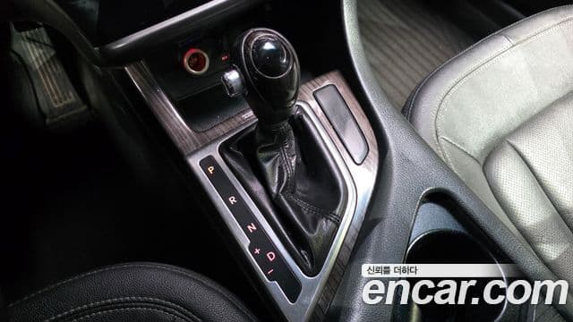 Kia K5 LPI Deluxe, 2012 9