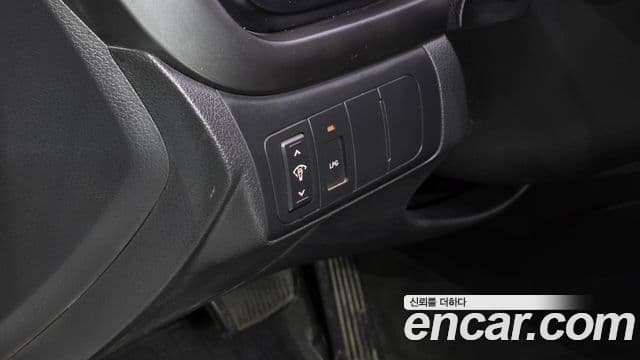 Kia K5 LPI Deluxe, 2012 16