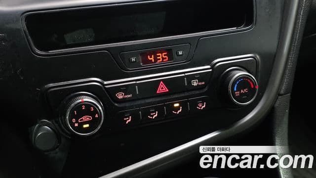 Kia K5 LPI Deluxe, 2012 19