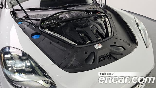 Porsche Panamera (971) 2.9 AWD E-гибрид Platinum Edition, 2023 6