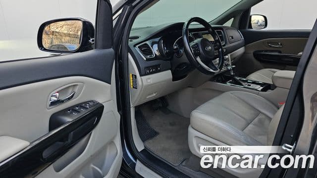 Kia The / новый New Carnival Noblesse, 2019 11