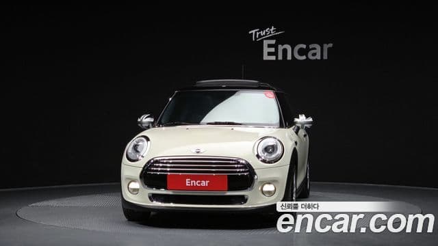 Mini Cooper 3세대, 2017 3