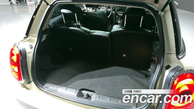 Mini Cooper 3세대, 2017 20