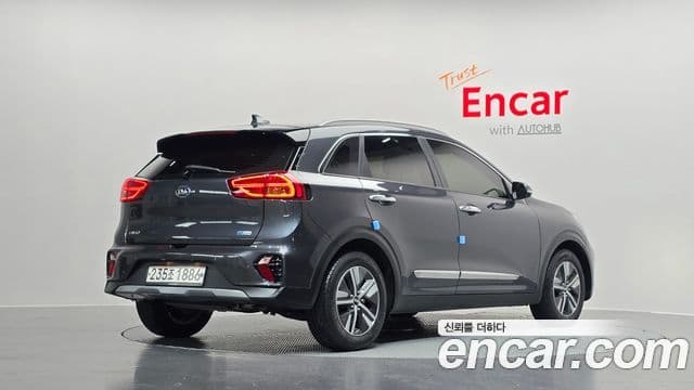 Kia The / новый New Niro Noblesse Special, 2020 2