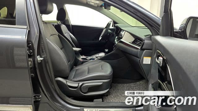 Kia The / новый New Niro Noblesse Special, 2020 11