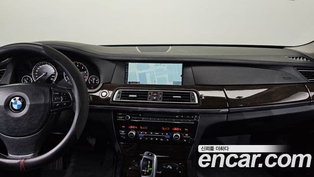 BMW 7시리즈 (F01), 2010 16