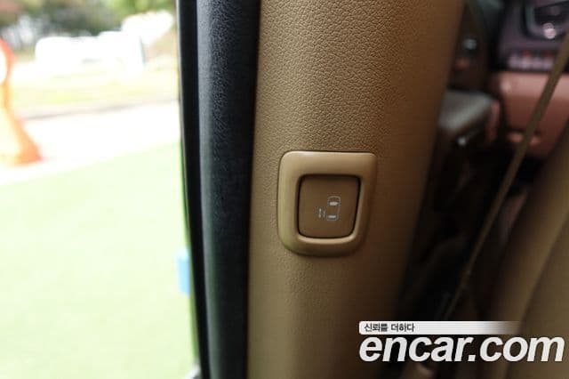 Kia All New Carnival Noblesse, 2016 14