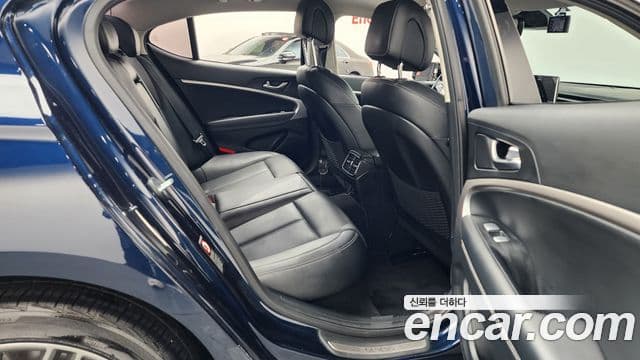 Genesis G70 Advanced, 2018 12