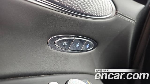 Genesis GV70, 2023 17