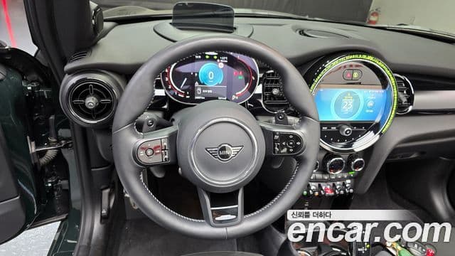 Mini Cooper S кабриолет 3세대, 2024 13