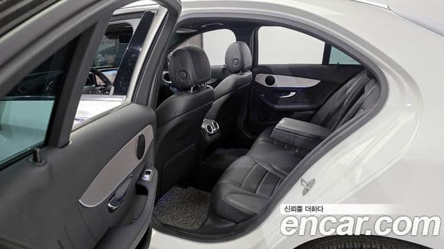 Mercedes-Benz C-класс W205 AMG Line, 2021 11