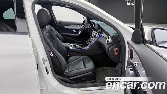 Mercedes-Benz C-класс W205 AMG Line, 2021 12