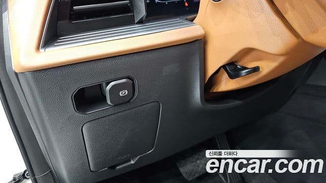 KG모빌리티(SsangYong) Torres Black Edition, 2024 10