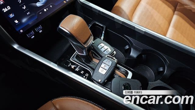 KG모빌리티(SsangYong) Torres Black Edition, 2024 14