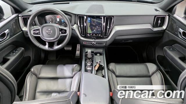 Volvo XC60 2세대 T8 R-Design, 2021 7