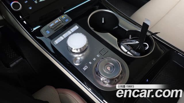 Genesis GV70, 2025 9