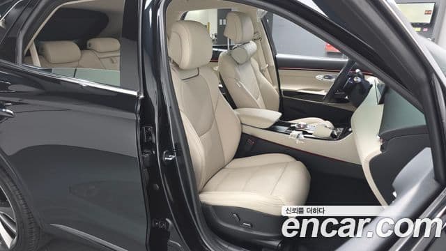 Genesis GV70, 2025 10