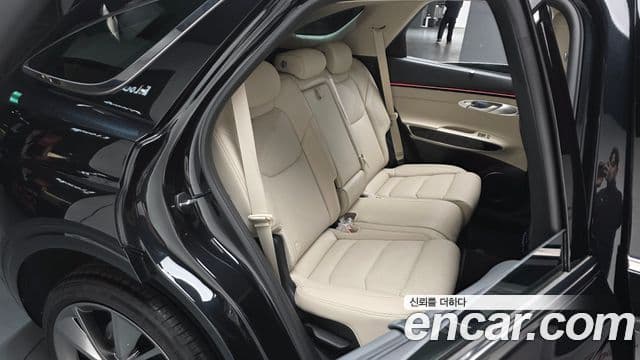 Genesis GV70, 2025 11