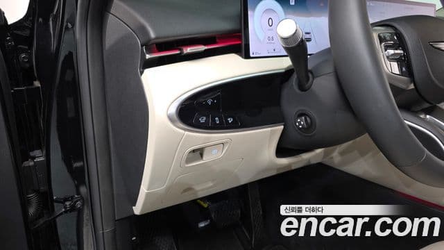 Genesis GV70, 2025 13