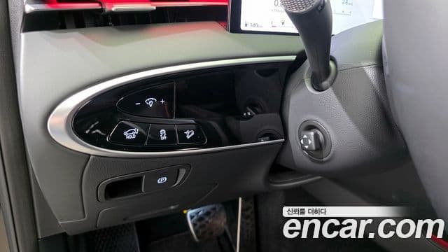 Genesis GV70, 2025 14