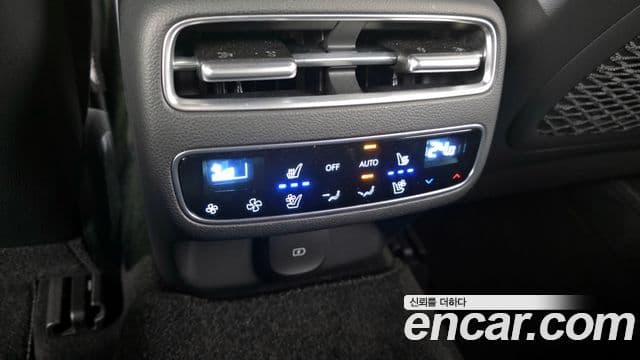 Genesis GV70, 2025 18