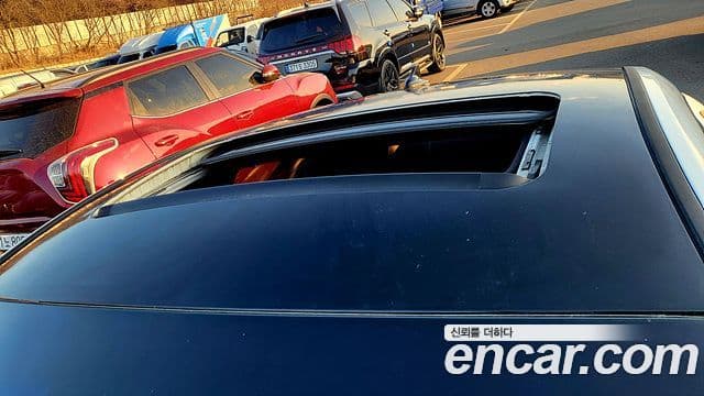 Hyundai Genesis купе GT-R, 2010 11