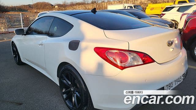 Hyundai Genesis купе GT-R, 2010 20