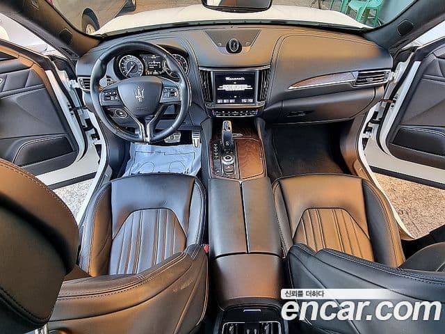 Maserati Levante 2.0 GT AWD, 2022 9