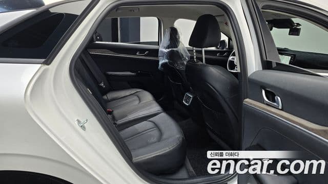 Kia K5 3세대 Noblesse, 2022 12