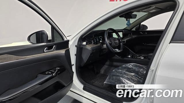 Kia K5 3세대 Noblesse, 2022 17