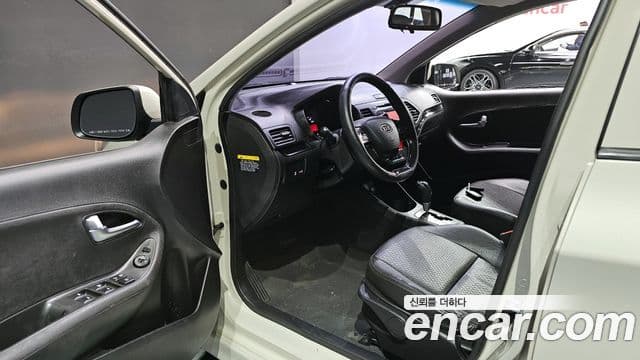 Kia All New Morning Luxury, 2012 11