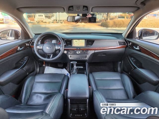 Kia All New K7 3.0 LPI Luxury (арендный автомобиль), 2016 15
