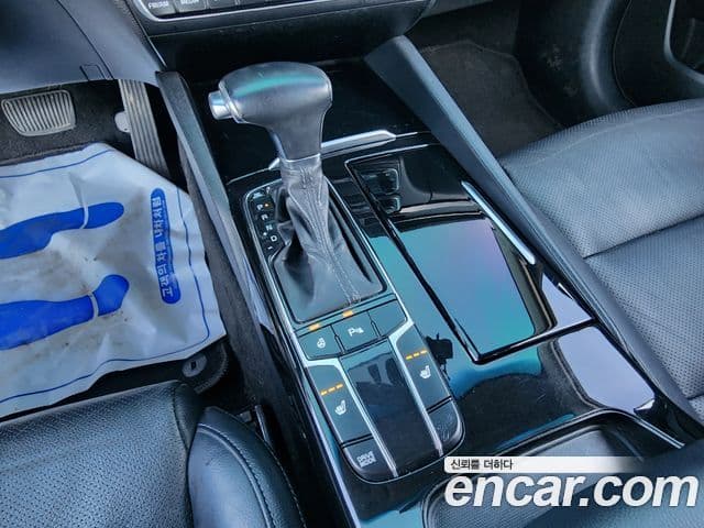 Kia All New K7 3.0 LPI Luxury (арендный автомобиль), 2016 20