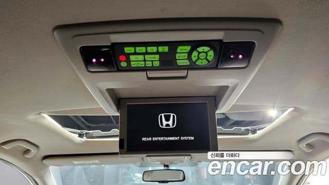 Honda Odyssey 4세대, 2015 19