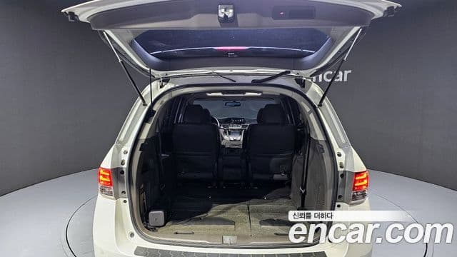Honda Odyssey 4세대, 2015 20