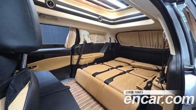 Kia Carnival 4세대 9인승 High Limousine(компания по спецнадстройкам), 2023 12