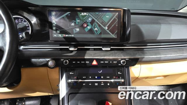 Kia Carnival 4세대 9인승 High Limousine(компания по спецнадстройкам), 2023 14