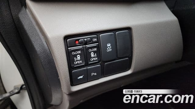 Honda Odyssey 4세대, 2016 17