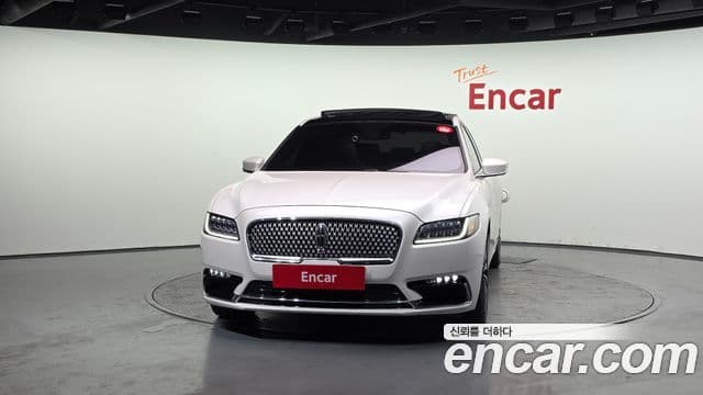 Lincoln Continental 10세대 3.0 Presidential AWD, 2018 3
