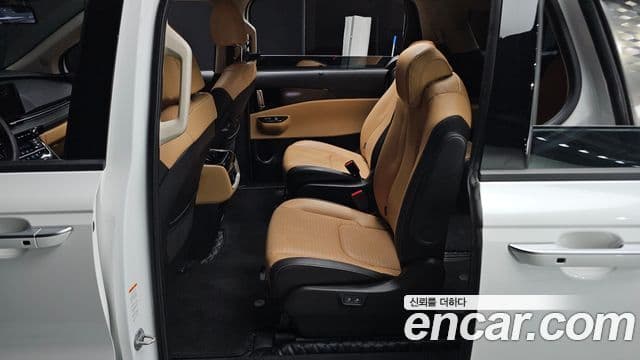Kia Carnival 4세대 Signature, 2022 12