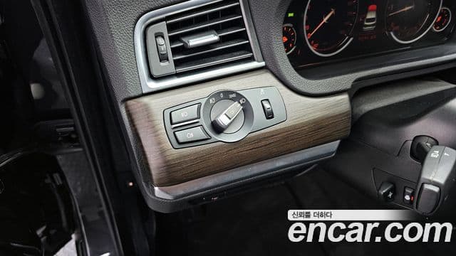 BMW 5시리즈 GT (F07) GT 30d xDrive, 2013 17