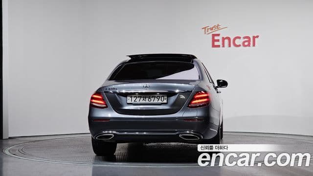 Mercedes-Benz E-класс W213 Exclusive, 2019 4
