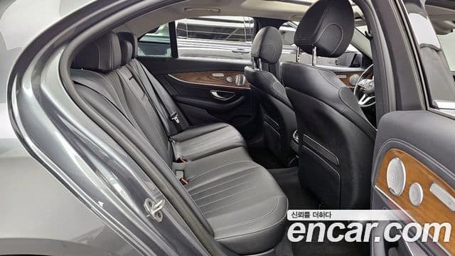 Mercedes-Benz E-класс W213 Exclusive, 2019 12