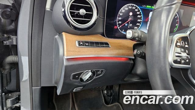 Mercedes-Benz E-класс W213 Exclusive, 2019 16