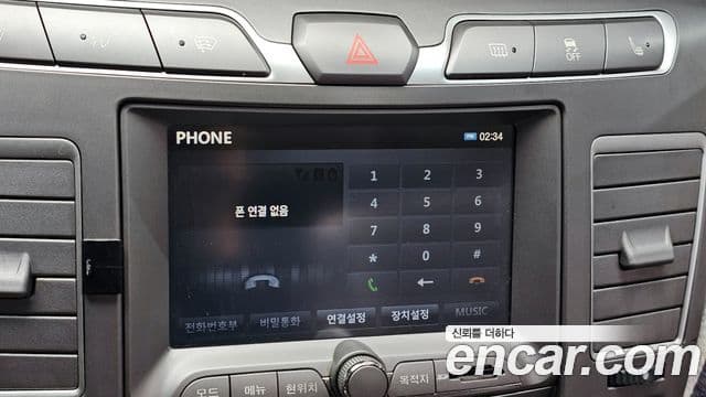 KG모빌리티(SsangYong) Korando 투리스모 4WD GT 11인승, 2015 13